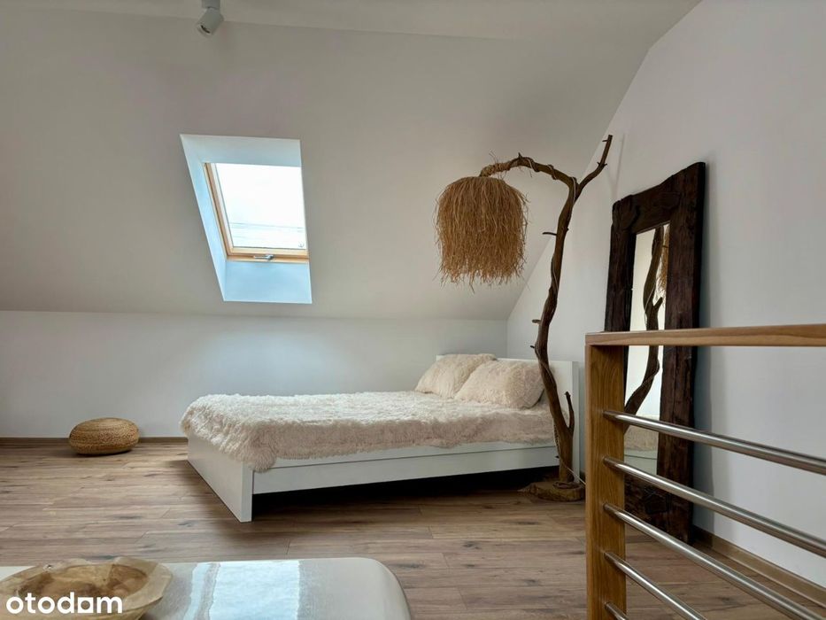 Dom w Bełchatowie, Grocholice