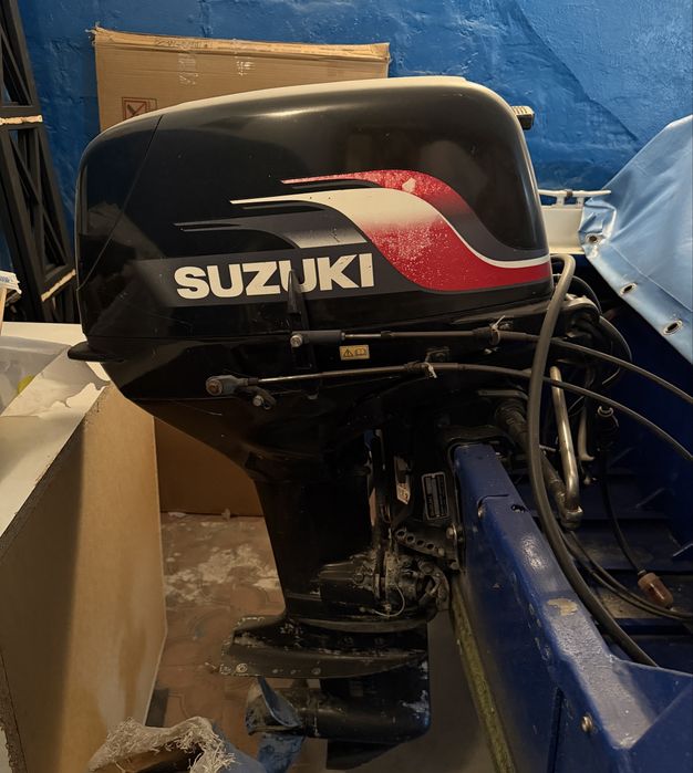 Лодка Крым човен   "Крим» + двигун Suzuki 30 к.с.