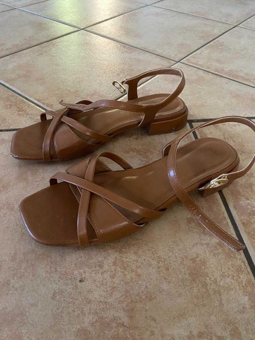 Босоніжки жіночі Next