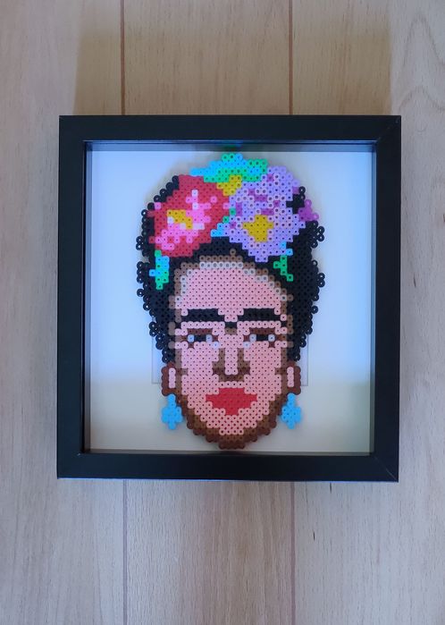 Quadro Frida Kahlo em Hama Beads