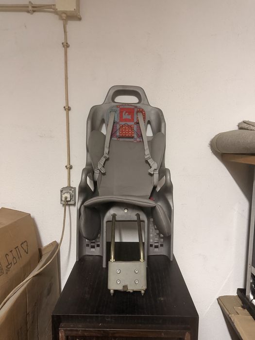 Vendo cadeira para Bebe para Bicicleta