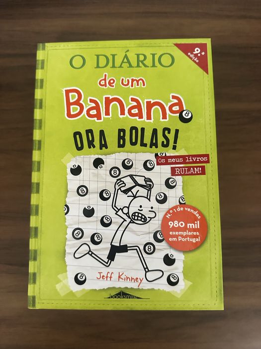 Vendo 9 livros da coleção O Diário de um Banana de Jeff Kinney, em português, em excelente estado.