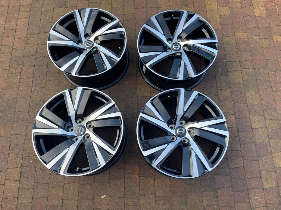 3874. Alufelgi 18" oryginalne Volvo S90 V90 XC90 II 8J ET42 5x108