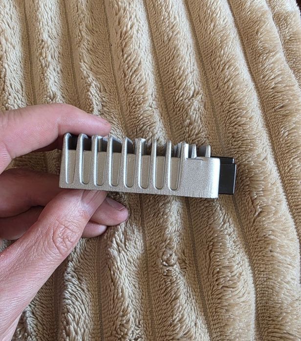 Реле зарядки Yamaha 
Suzuki
Yamaha.. нове