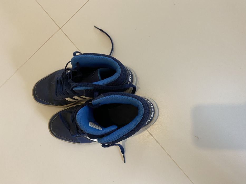 Buty adidas trampki