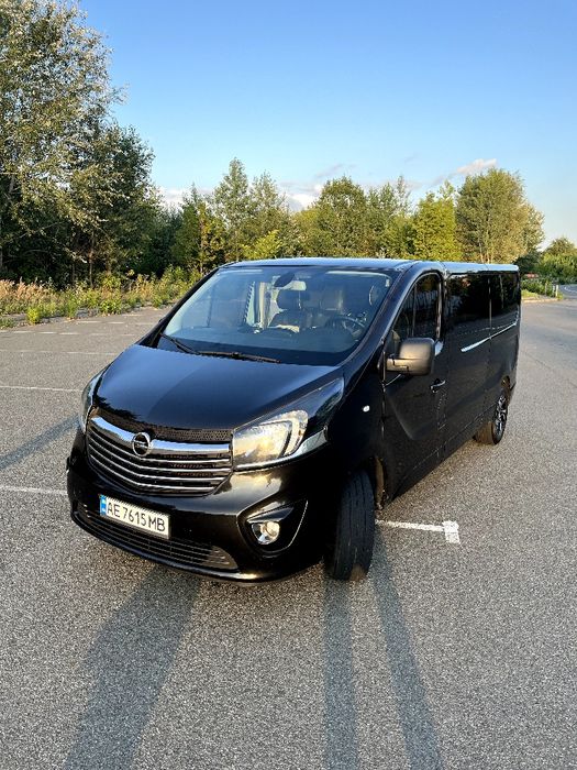 Opel Vivaro пасажир