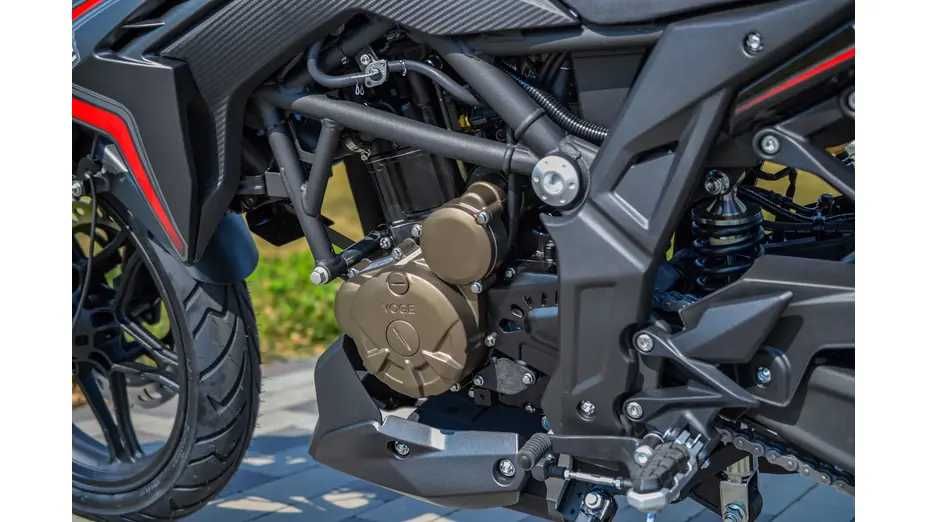 Мотоцикл LONCIN LX300-6 CR6