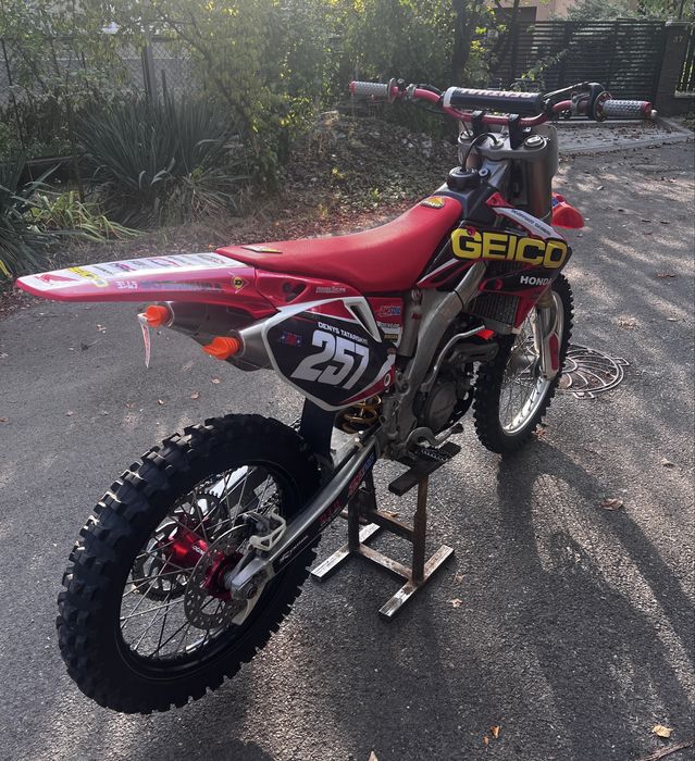 Продам honda crf250r