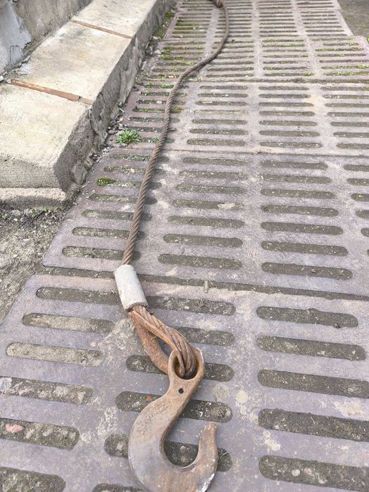 На продажі надійний трос на вантажну техніку , торг присутній