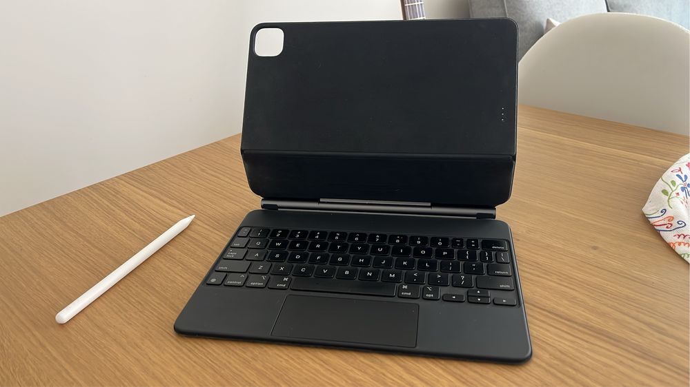 Magic keyboard para ipad 10’