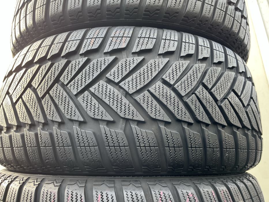 225 50 R17(зима) Dunlop WinterSport вул.Дружківська12