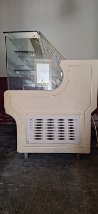 Vitrine de frios motor novo