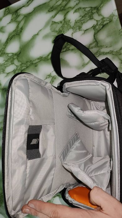 Фото сумка Lowepro Nova 180 AW