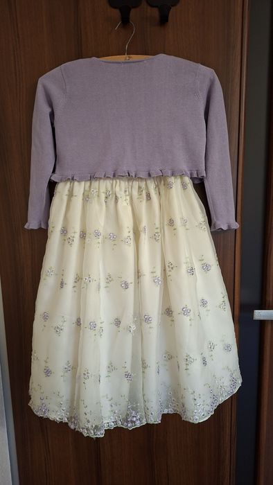 Dziewczęca sukienka