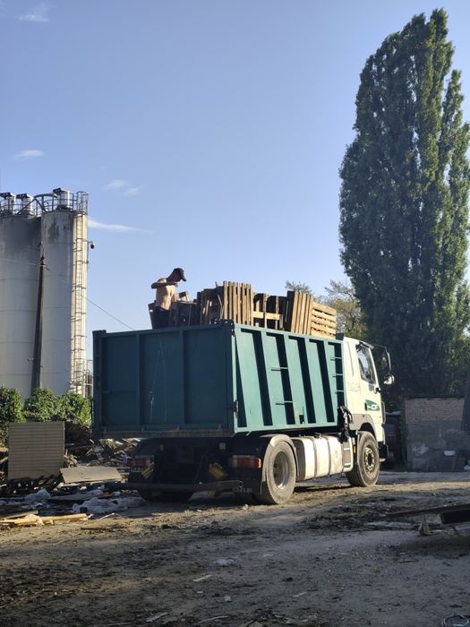 Вивоз мусора Доставка пісок щебінь чорнозем Вивіз сміття JCB