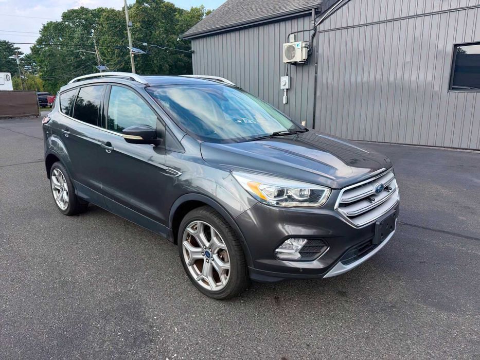Ford Escape Titanium      2018