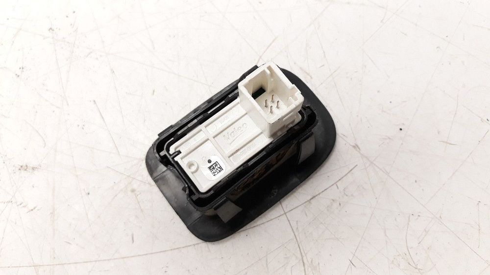 COMANDO ELEVADOR DE VIDRO TRASEIRO DIREITO PEUGEOT 208 2018 -98242552ZD