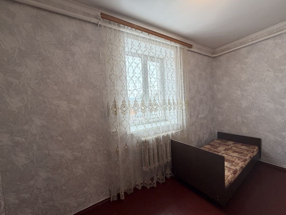 До продажу чудова кімната у гуртожитку