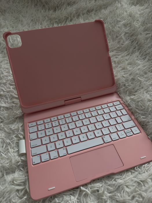 Etui z klawiaturą Typecase IPad Air 11 M4