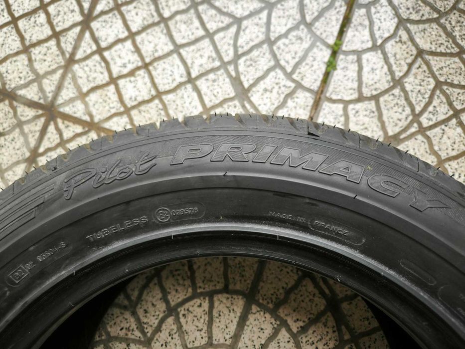 Pneu Novo Michelin 245/55 R 17 102w