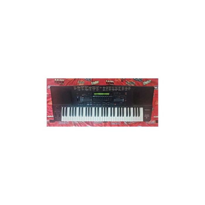 Teclado Technics KN1200 + Suporte, Saco e Disquete