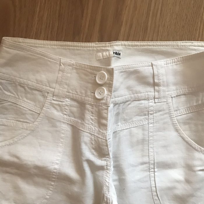 Calças brancas linho e estampada