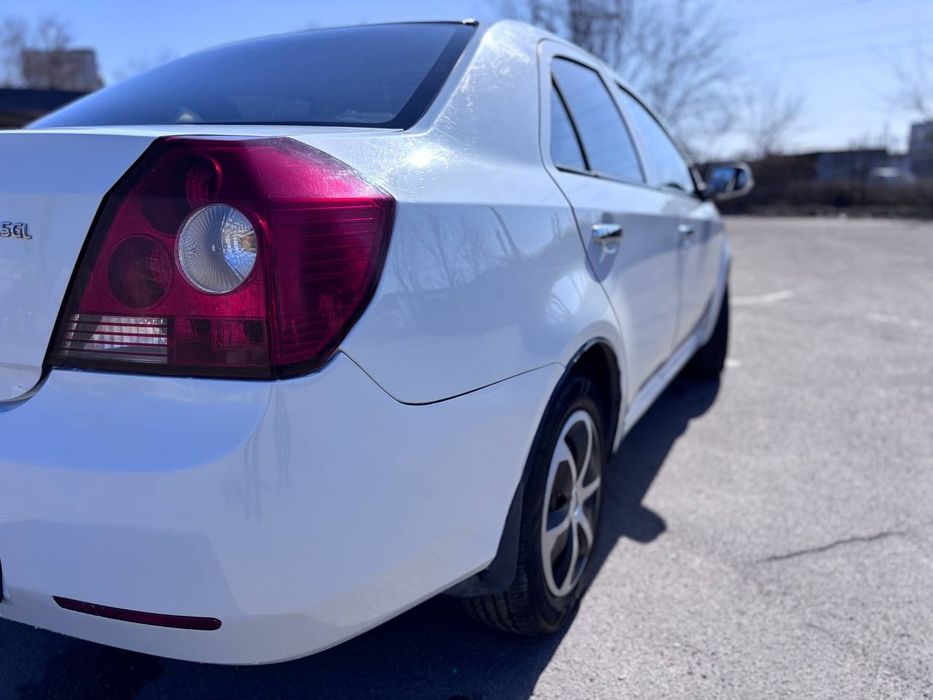 Geely MK 2 2012  150 тыс.км  кондиционер гур