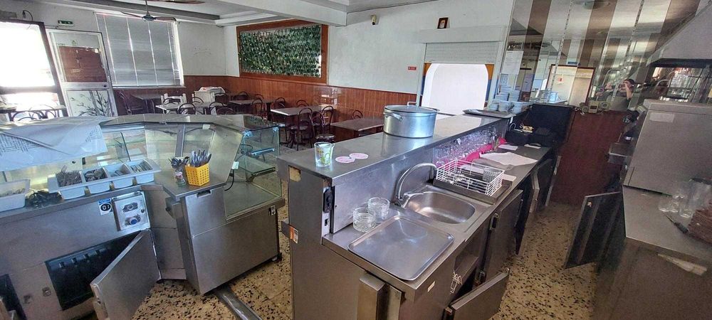 Aluga-se espaço para festas equipado pronto a usar
