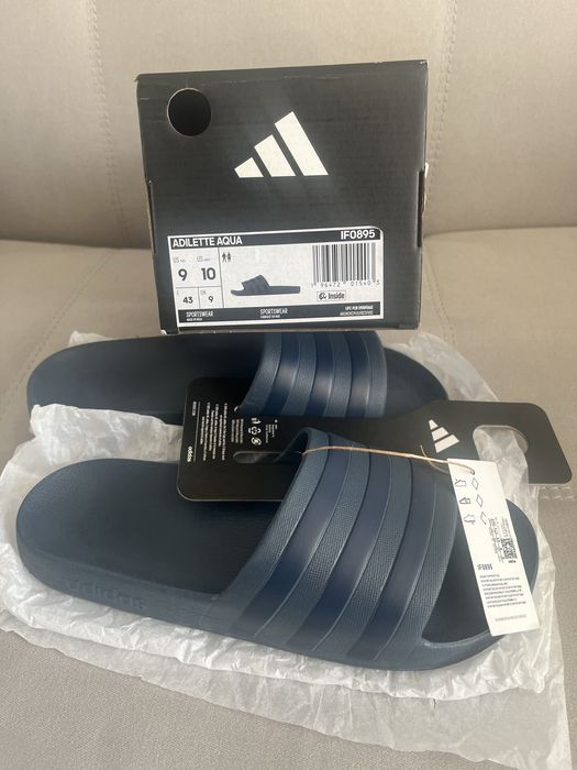 Шльопанці адідас чоловічі оригінал.