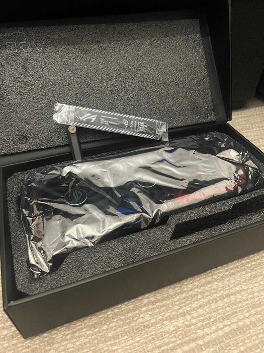 ASUS ROG Strix 4070Ti 12GB