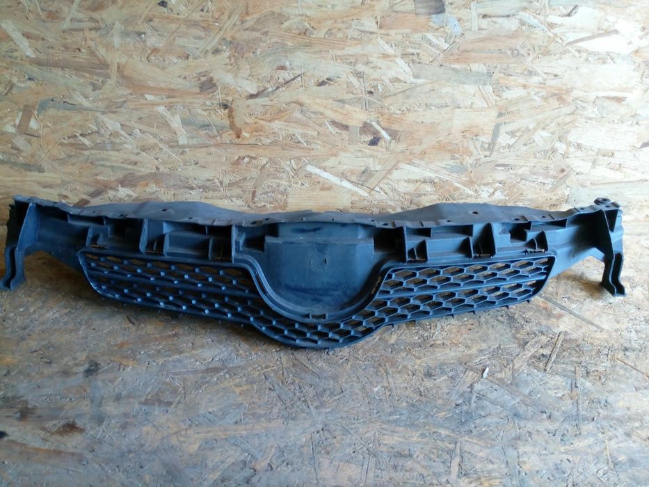 Toyota Auris 1 I Grill atrapa chłodnicy oryginał demontaż