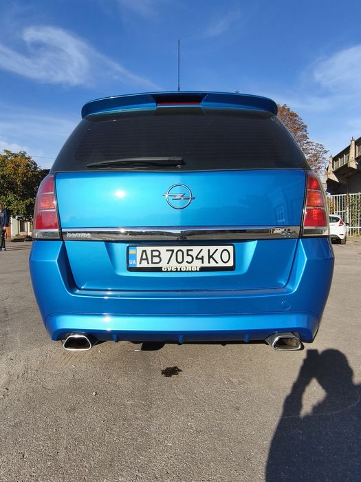 Opel Zafira B OPC