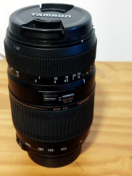 Objectiva Tamron 70-300 AF
