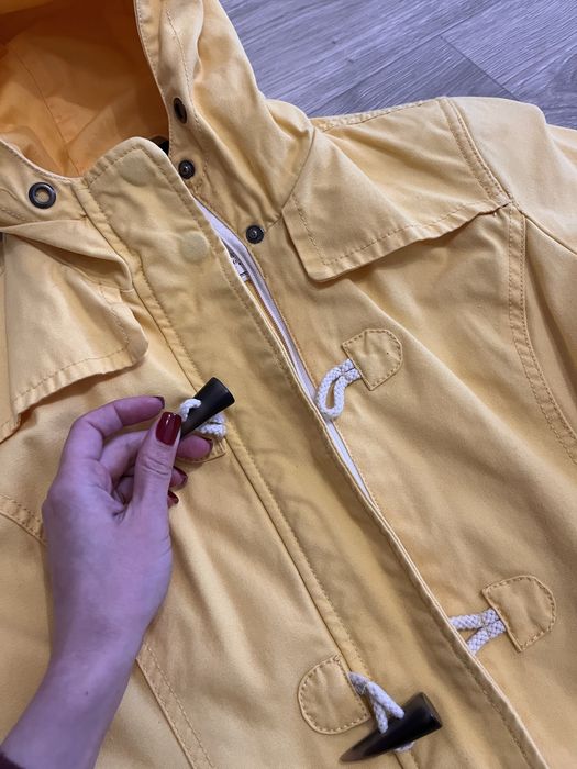 Вітровка-парка для дівчини