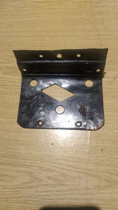 Продается Крепление заднего Стопача ЯВА.