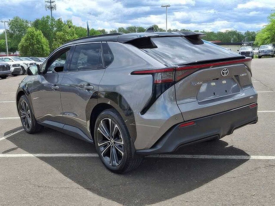 Toyota Bz4X Limited      2024