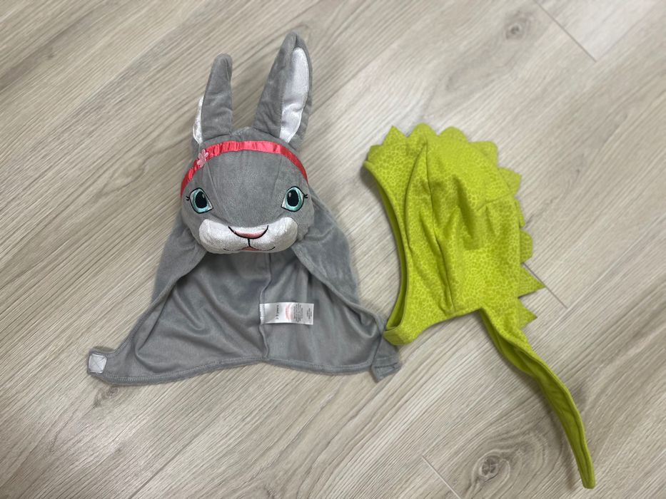 Костюми героїв/шапки