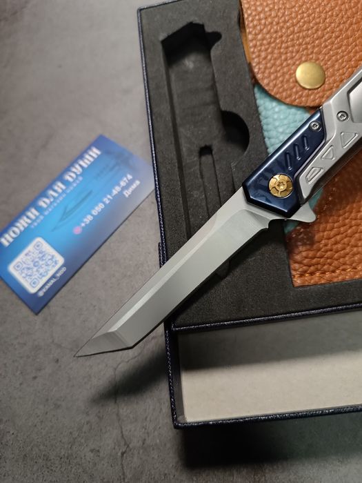 Складной нож металлический с клинком танто