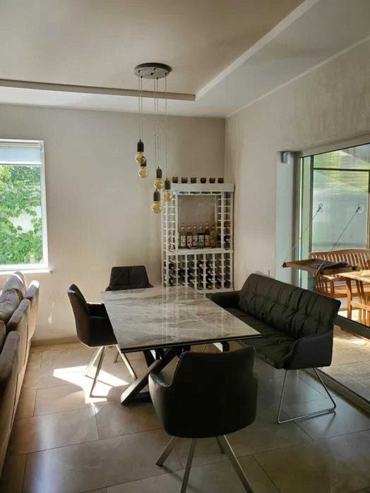 Продаж будинку Буча, з ремонтом, Басейн