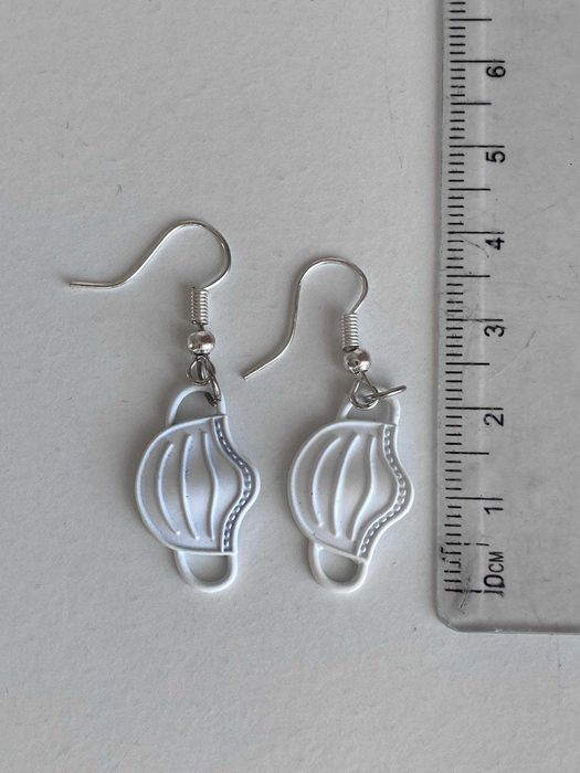 kolczyki maseczki chirurgiczne lekarz biolchem prezent