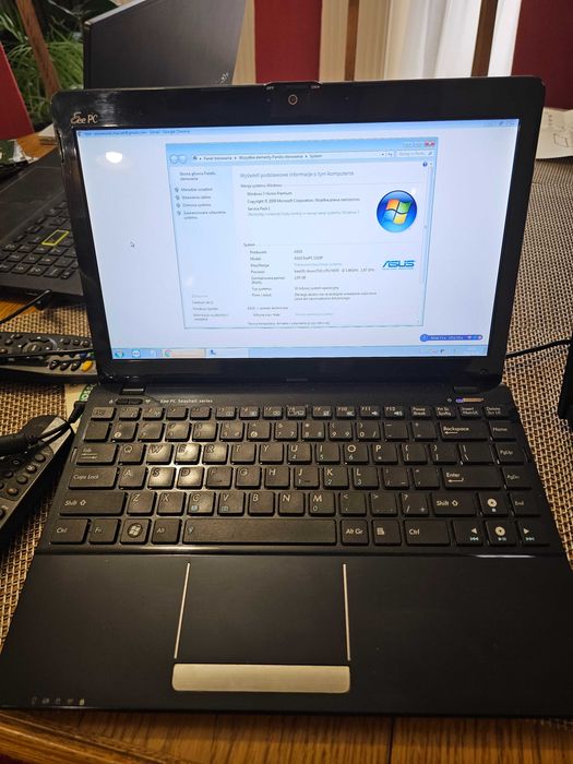 ASUS Eee PC 1215