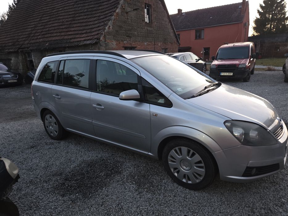 Opel zafira 1.8 benz gaz 7 osób