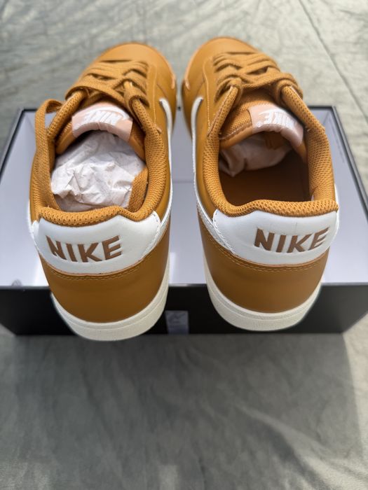 Nike Field General LTR r. 44.5 Ochre Nowe