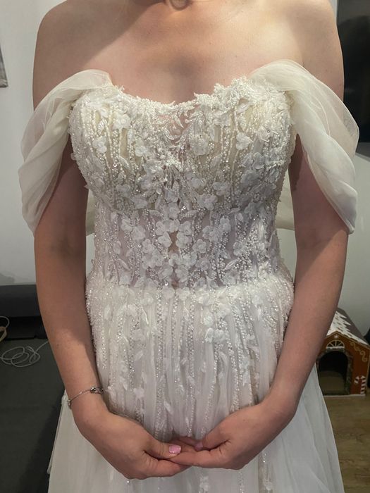 Suknia ślubna na wysoką dziewczynę