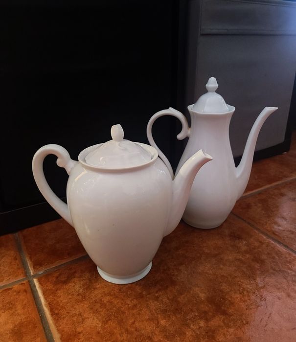 Bule de Chá em Porcelana