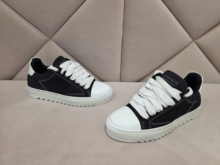 Кросівки Numeris. Made in Portugal.