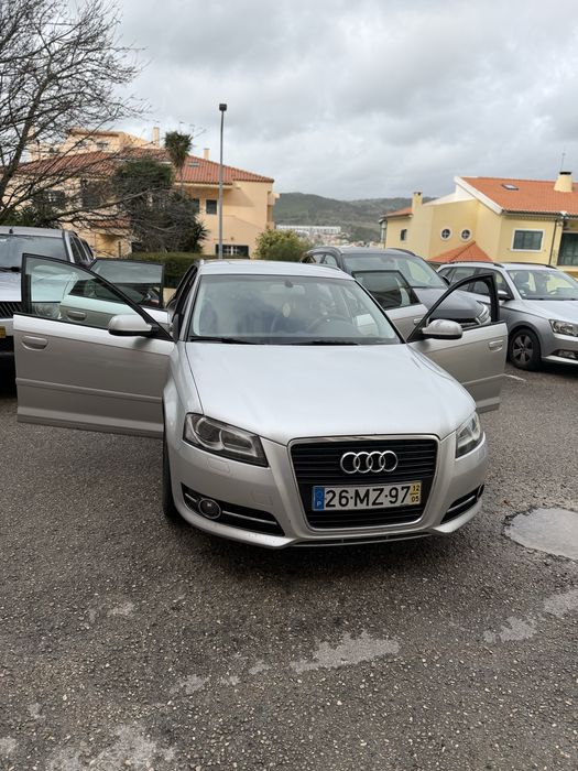 Audi A3 1.6 TDI 105 cv NACIONAL