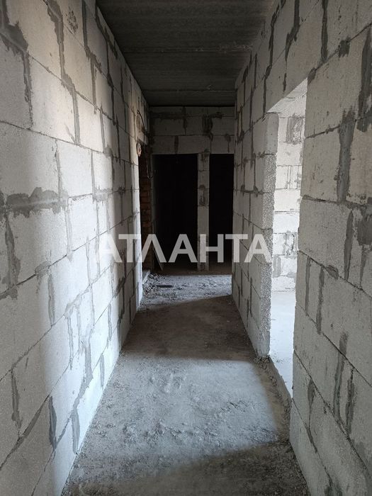 2-кімнатна  на 4- му поверсі, в ЖК Сусіди, здано!