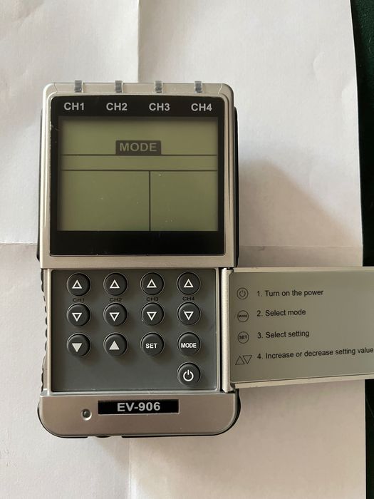 Czterokanałowy Elektrostymulator TENS/EMS