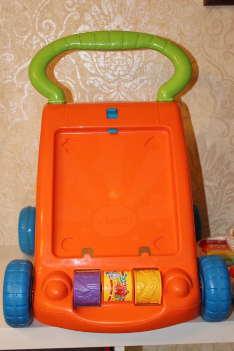 Wózek do zabawy i chodzenia Vtech